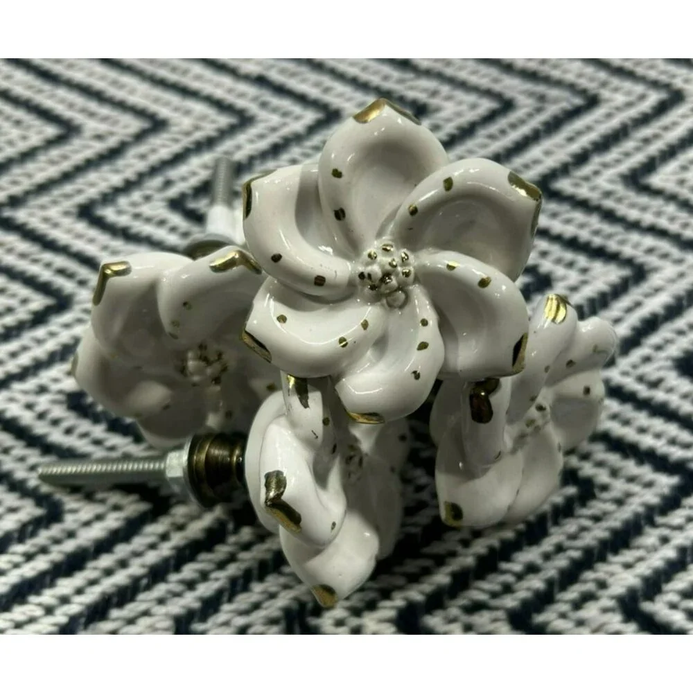 Set Of 4 White Ceramic Flower Cabinet Knobs With Gold Accents For Drawers Doors - Picture 1 of 4